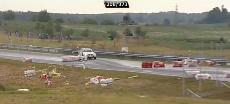 Illustration for article titled The 1000 Kilometers Of Palanga Is A Crazy Road Course With Freeway Exits